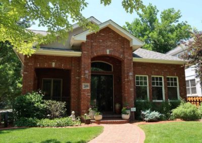 photo of a denver exterior painted by Kind home paitning company