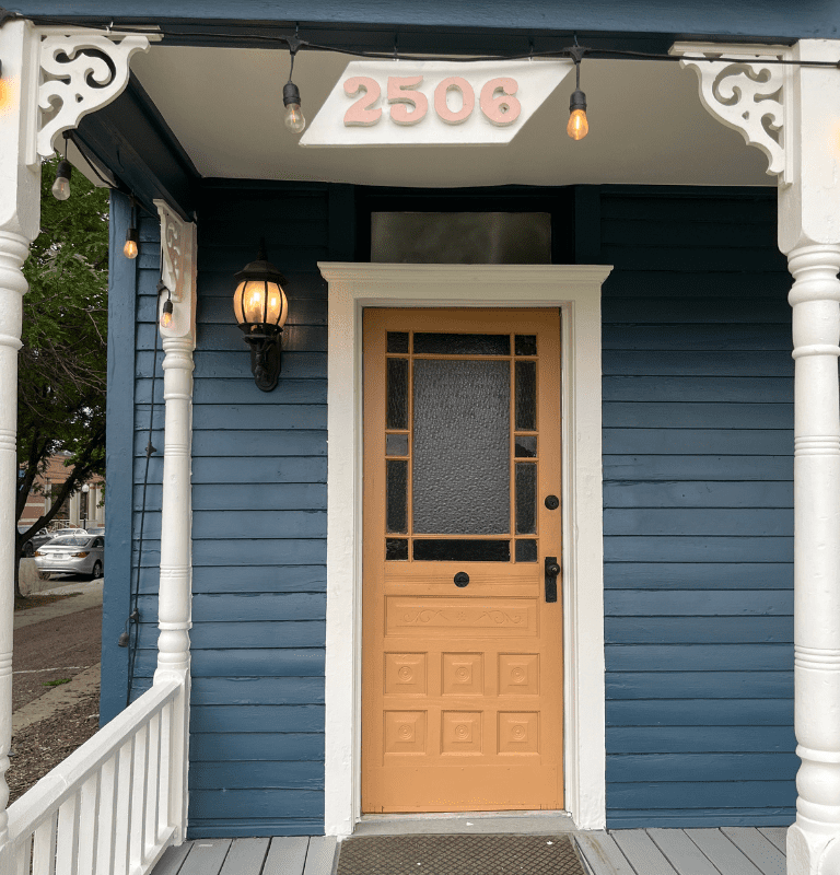 photo of front door of dirt coffee's new entrance